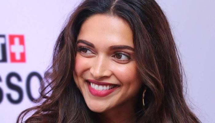 Deepika Padukone (दीपिका पादुकोण)